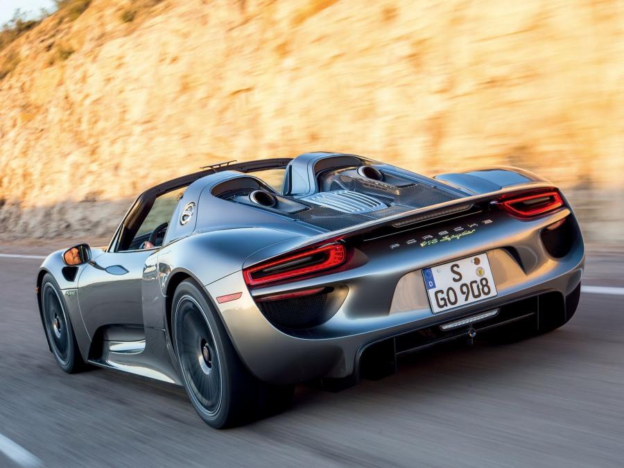  Porsche 918 Spyder 2014 года  (US) (фото 2 из 28)